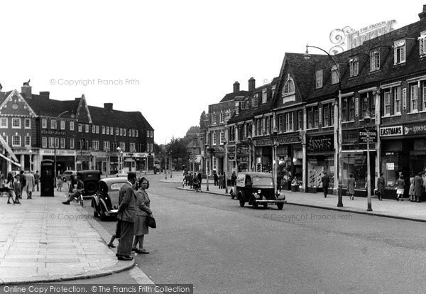 Photo of Edgware, Station Road And Promenade c.1950