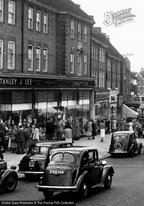 Photo of Edgware, Station Road, Stanley J Lee Store 1954