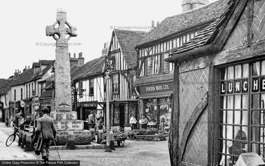 Edgware, War Memorial, High Street 1948