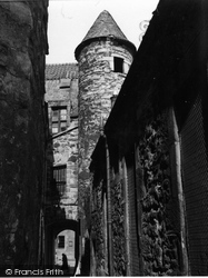 194-198 Canongate 1954, Edinburgh
