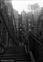Advocate's Close 1954, Edinburgh