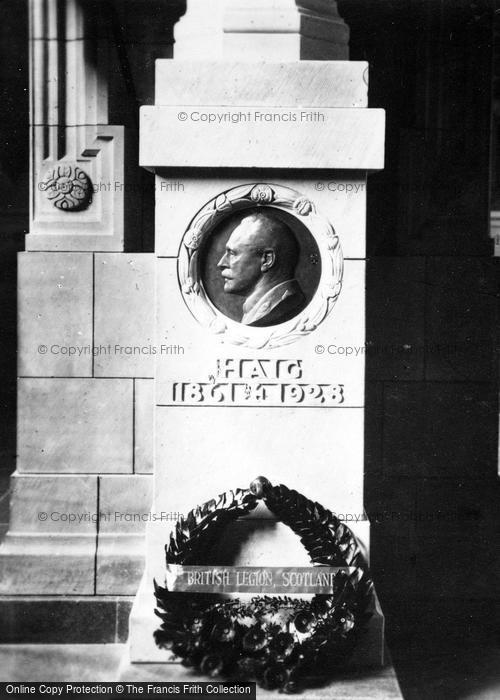 Photo of Edinburgh, Castle, The Earl Haig Memorial c.1930