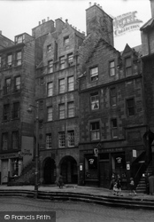 Gladstone's Land 1953, Edinburgh