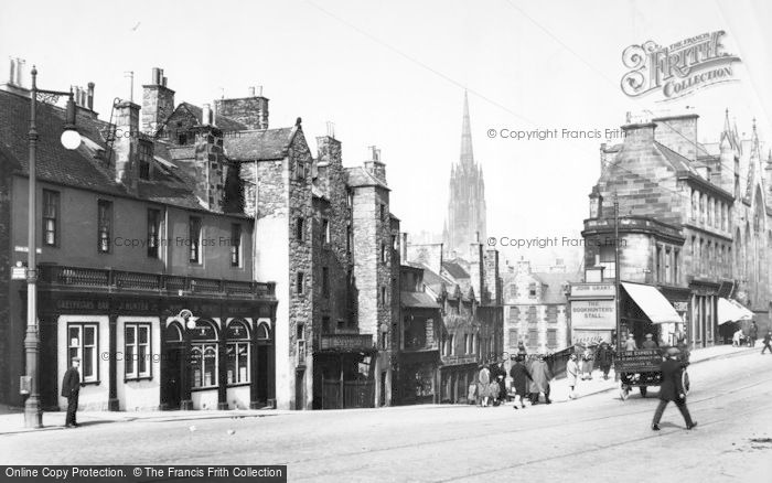 Photo of Edinburgh, Greyfriars Bar And Candlemaker Row c.1930