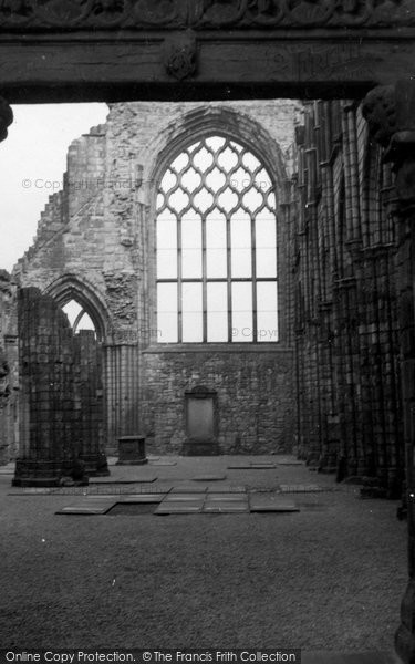 Photo of Edinburgh, Holyrood Abbey 1948