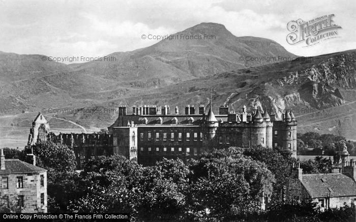 Photo of Edinburgh, Holyrood Palace And Arthur's Seat c.1910