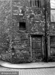Leith, House In Broad Wynd 1954, Edinburgh