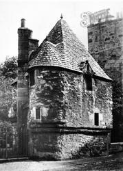 Mary Queen Of Scots' Bath House c.1930, Edinburgh