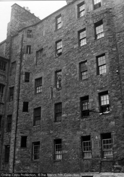Photo of Edinburgh, Milne's Court ,East Range 1953