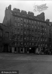 Milne's Court, Front Range 1953, Edinburgh