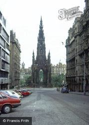 Scott Monument 1983, Edinburgh
