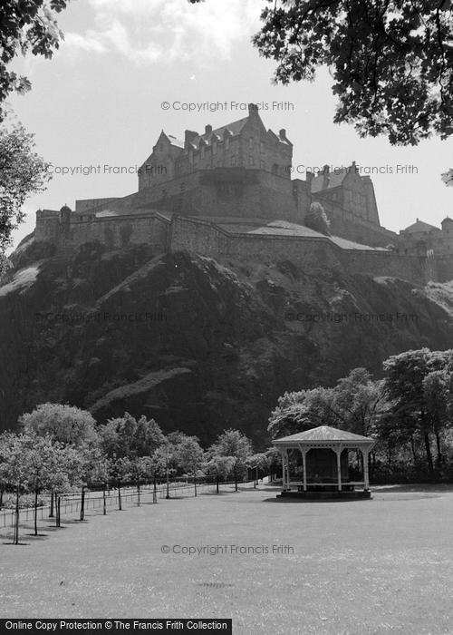 Photo of Edinburgh, The Castle 1961