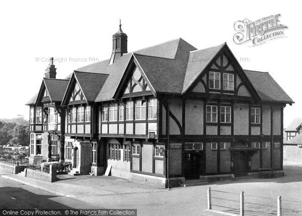 Photo of Edwinstowe, The Dukeries Hotel c.1955