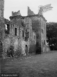 Castle 1950, Edzell