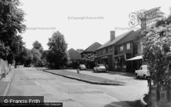 The Street c.1960, Effingham