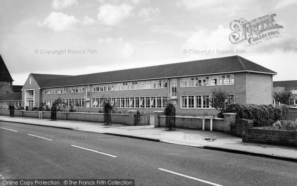 Photo of Egham, Hythe County Secondary School c.1965