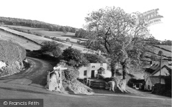 Approaching Village c.1955, Eglwysbach