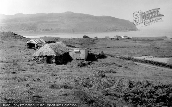 Photo of Eigg, Bay Of Laig 1957