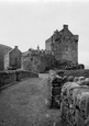 Castle 1952, Eilean Donan