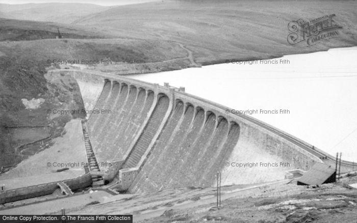 Photo of Elan Valley, Claerwen Dam c.1955