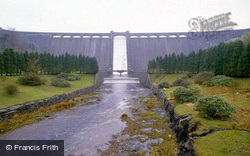 Claerwen Dam c.2000, Elan Valley