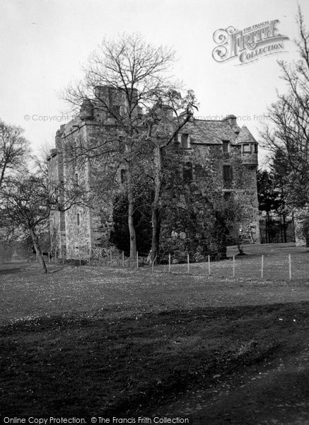 Photo of Elcho Castle, 1948
