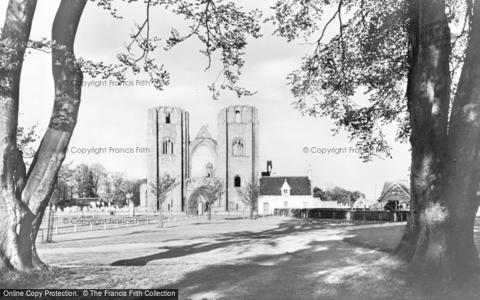 Photo of Elgin, Cathedral c.1939