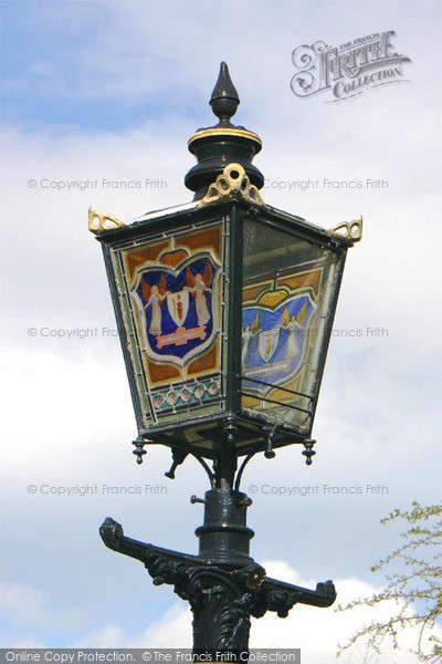 Photo of Elgin, One Of Lord Provost's Lamps 2005