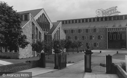 Brooksbank School c.1970, Elland