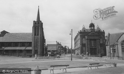 The Town Hall c.1965, Elland