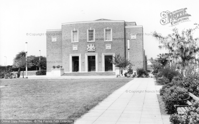 Photo of Ellesmere Port, Civic Building c.1960