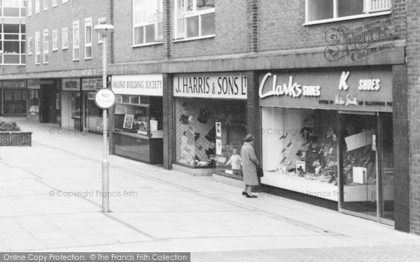 Photo of Ellesmere Port, Marina Walk Shops c.1965