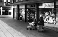 Mothers With Prams, Marina Drive c.1965, Ellesmere Port