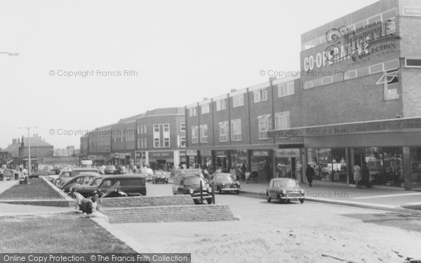 Photo of Ellesmere Port, New Shopping Centre c.1960
