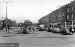New Shopping Centre c.1960, Ellesmere Port