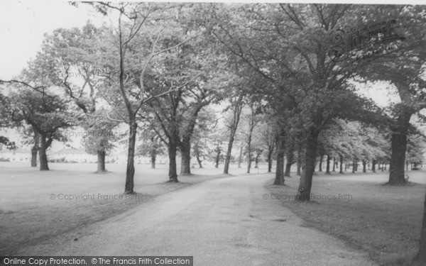 Photo of Ellesmere Port, Whiby Hall Park c.1965