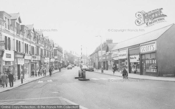 Photo of Ellesmere Port, Whitby Road c.1960
