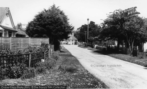 Photo of Elmer, Farm Close c.1960