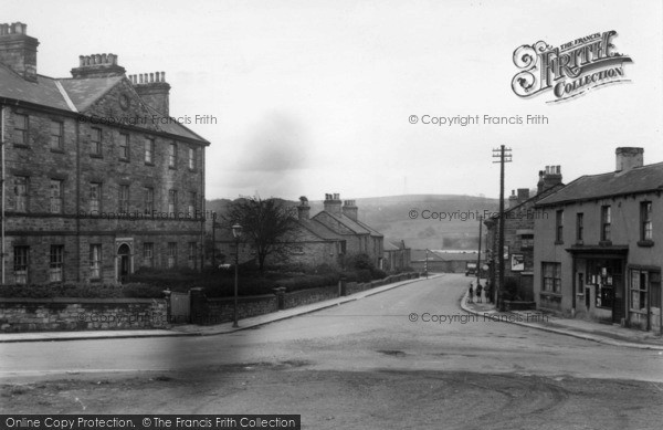Photo of Elsecar, Fitzwilliam Street c.1955