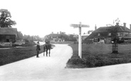 1906, Elstead