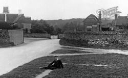 Boy On  The Green 1906, Elstead