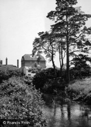 The Mill c.1950, Elstead