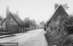 Village 1897, Elstow