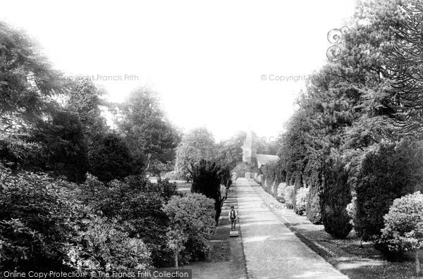 Photo of Elvetham Hall, Broad Walk 1904