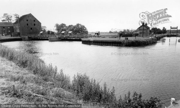 Photo of Elvington, Sluice Gates And Old Mill c.1960