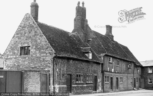 Photo of Ely, Old Houses, Silver Street c.1955