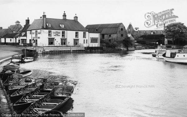 Photo of Ely, The River Ouse And Cutter Inn c.1960