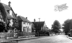 Main Street And Methodist Church c.1960, Empingham