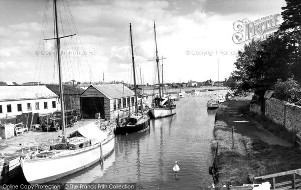 Photo of Emsworth, Dolphin Quay c.1955