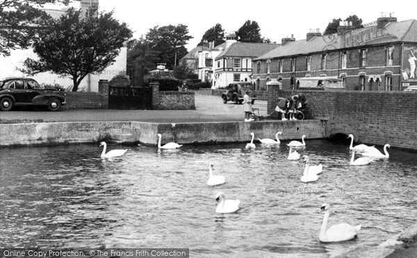 Photo of Emsworth, Mill Pond c.1955